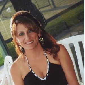 Meet your Posher, Yvette